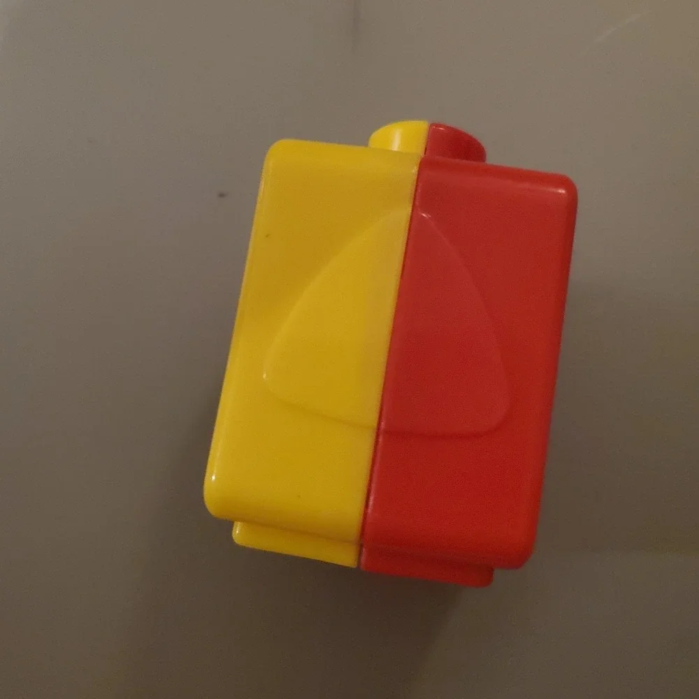 VTech Alphabet Activity Cube Replacement 2 Sided  F S Yellow Red Letter Block